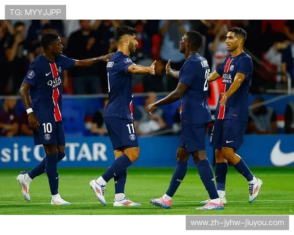 巴黎球队 法甲冠军：巴黎圣日耳曼的法甲冠军历程与荣誉 (2)